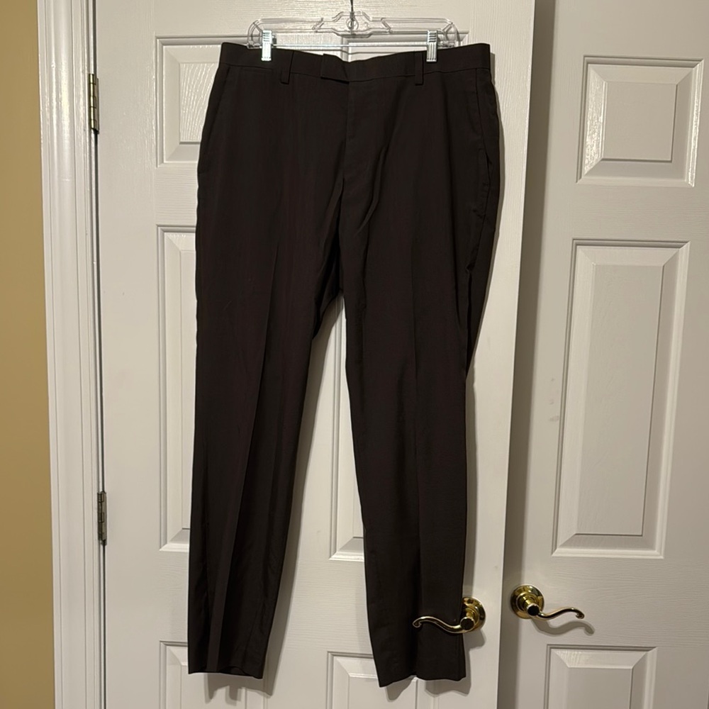 Madison Brown Dress Pants with Classic Straight-Leg Cut 36 x 32